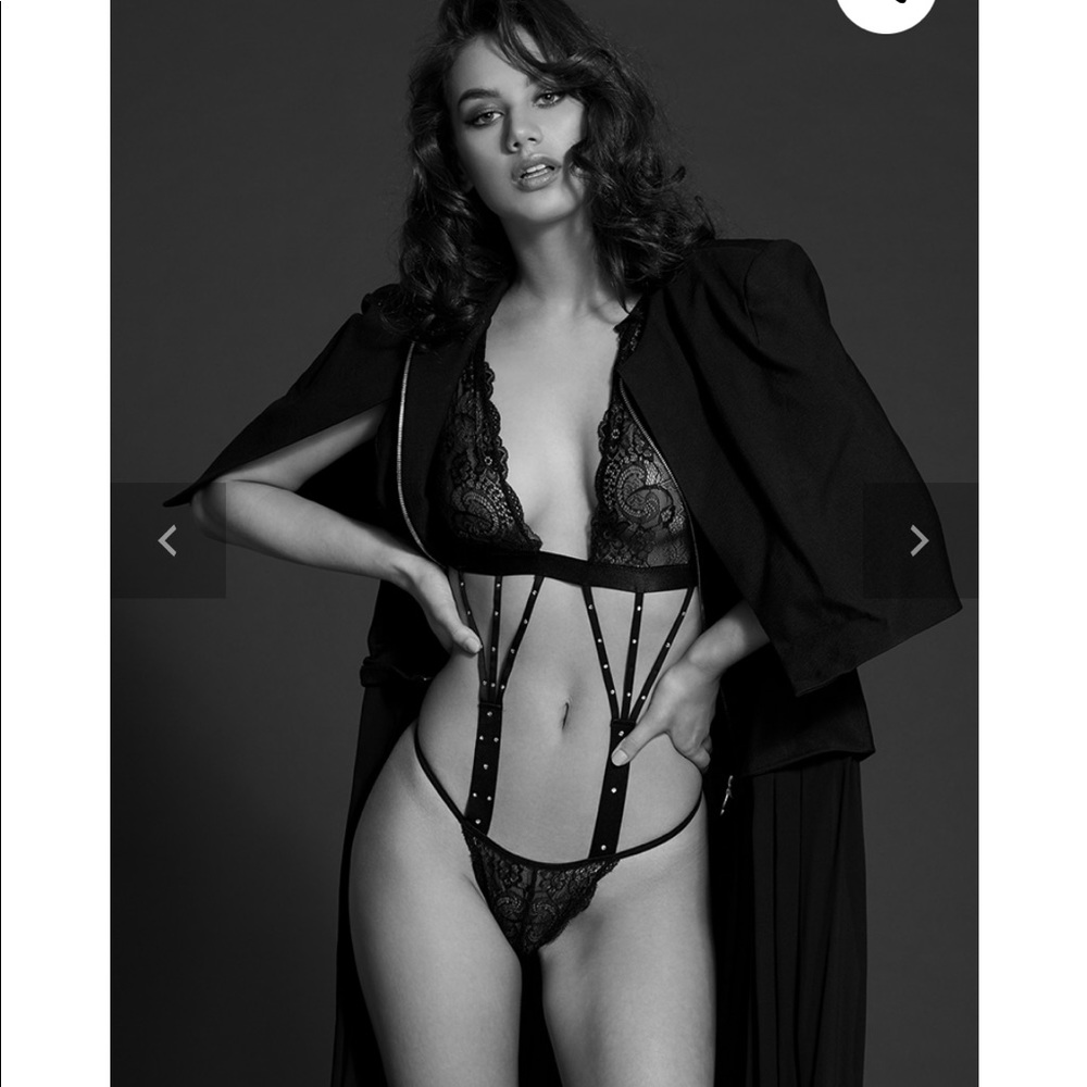 Lady Luxe Vegas Nights Bodysuit Set